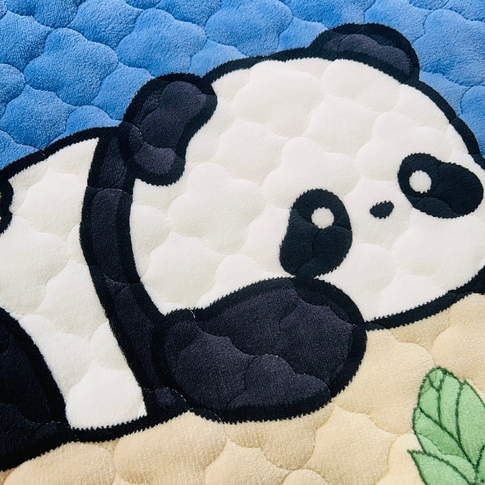 91家纺网 家纺一手货源 找家纺 小虾米 2024新款加厚上下床牛奶绒夹棉床笠款 熊猫帕帕