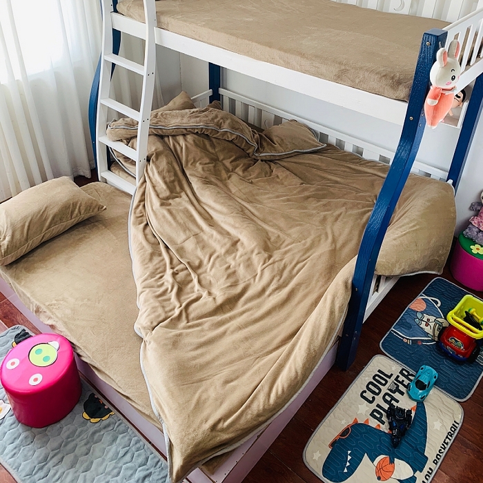 91家纺网 家纺一手货源 找家纺 小虾米 2024新款加厚上下床牛奶绒单被套 咖啡色