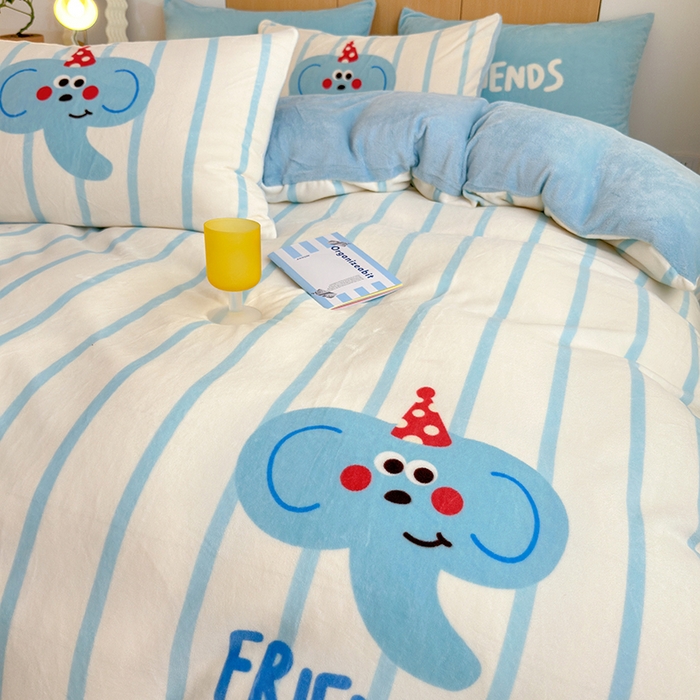 91家纺网 家纺一手货源 找家纺 2024新款大版卡通双面高克重牛奶绒床单款四件套 小象