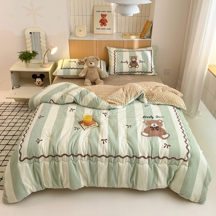 2024新款卡通大版高克重牛奶绒豆豆被四件套 咖啡熊