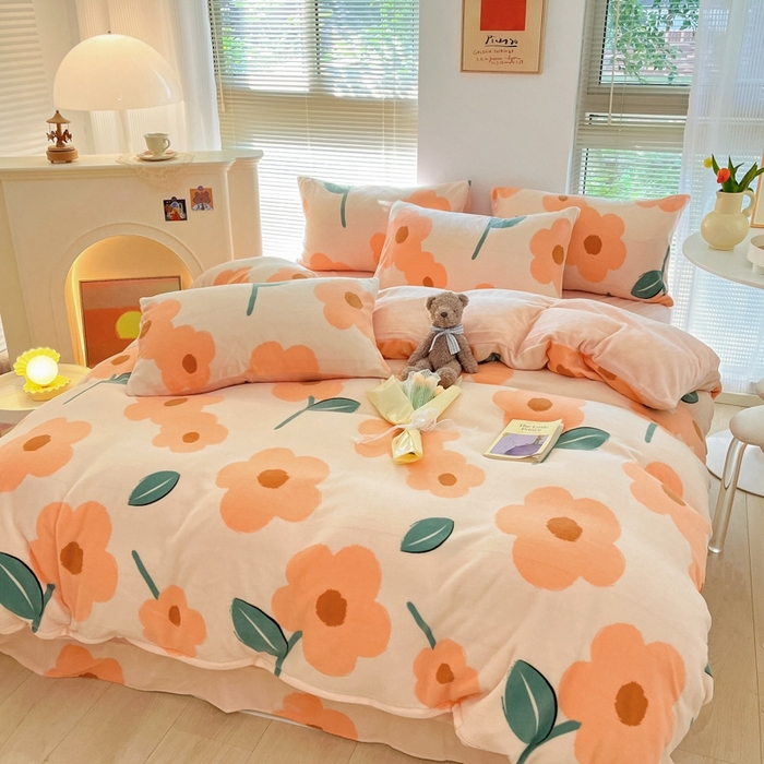 91家纺网 家纺一手货源 找家纺 帅露家纺 2024新款高克重牛奶绒印花四件套 花漾