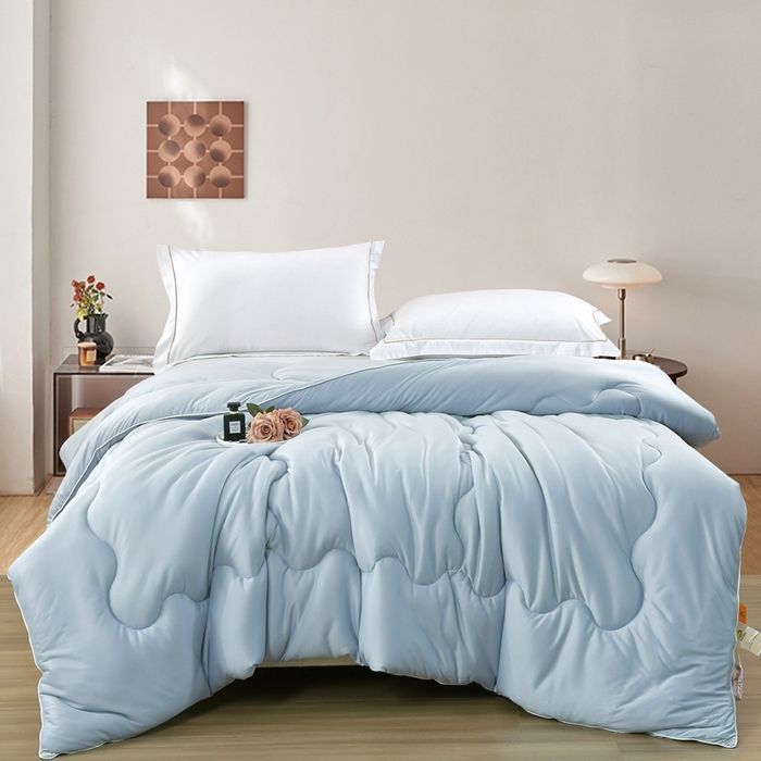 91家纺网 家纺一手货源 找家纺 丝薇雅 2024新款针织棉单边冬被 天空蓝