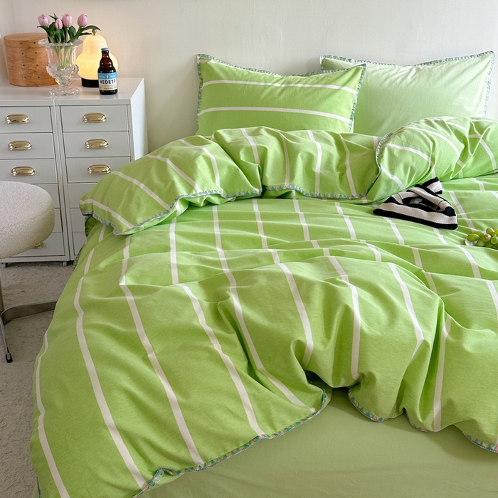 91家纺网 家纺一手货源 找家纺 艾莱家纺 2024新款七彩贝壳系列100S全棉柔顺加厚磨毛四件套 幻珊-绿宽条