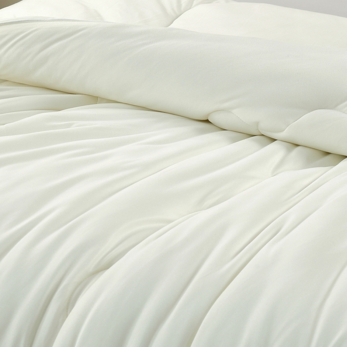 91家纺网 家纺一手货源 找家纺 丝薇雅 2024新款针织棉单边冬被 本白