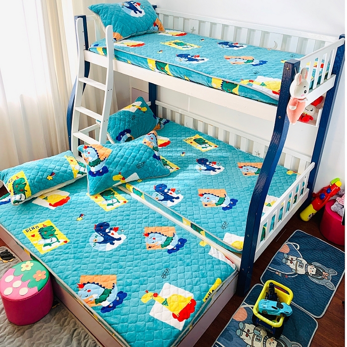 91家纺网 家纺一手货源 找家纺 小虾米 2024新款加厚上下床牛奶绒夹棉床笠款 恐龙世界