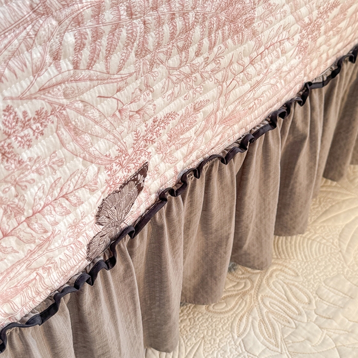 91家纺网 家纺一手货源 找家纺 韩约家纺 2025新款1针织棉皱皱纱床盖款夏凉被春秋被冬被四件套 蝶韵