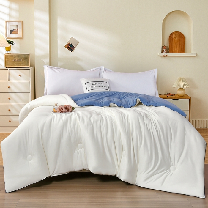 91家纺网 家纺一手货源 找家纺 丝薇雅 2024新款雪绒棉立体冬被 蓝色