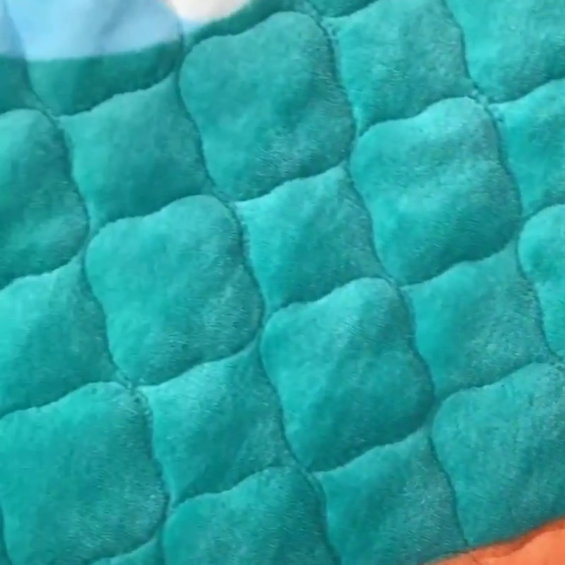 91家纺网 家纺一手货源 找家纺 小虾米 2024新款加厚上下床牛奶绒夹棉床笠款 恐龙世界