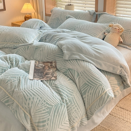 91家纺网 家纺一手货源 找家纺 （总）简如 2025新款A类加厚冰岛立体雕花牛奶绒浮雕绒四件套（有买家秀）