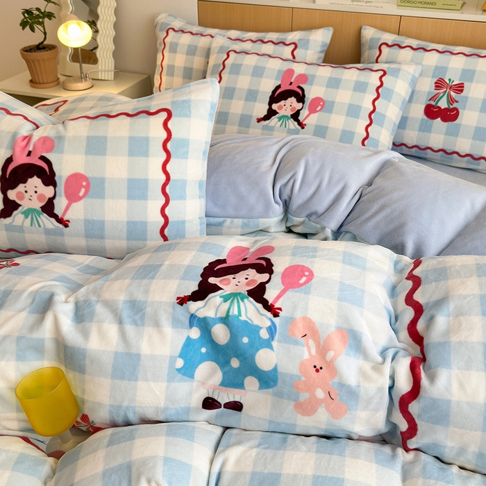 91家纺网 家纺一手货源 找家纺 2024新款大版卡通双面高克重牛奶绒床单款四件套 小女孩