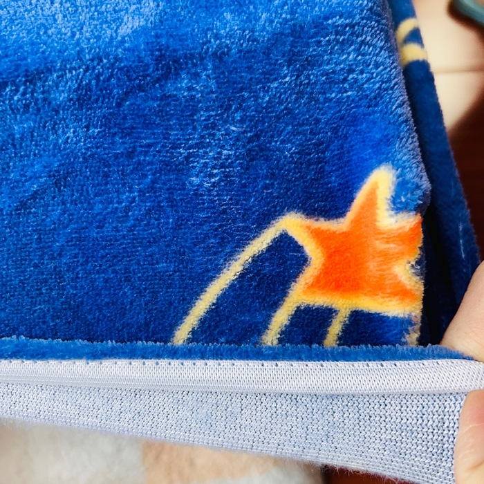 91家纺网 家纺一手货源 找家纺 小虾米 2024新款加厚上下床牛奶绒床笠款 遨游太空