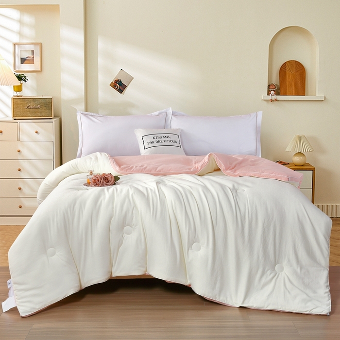 91家纺网 家纺一手货源 找家纺 丝薇雅 2024新款雪绒棉立体冬被 玉+白