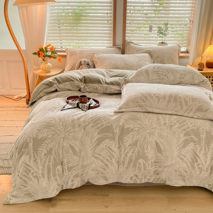 91家纺网 家纺一手货源 找家纺 简如 2025新款A类加厚冰岛立体雕花牛奶绒浮雕绒四件套（有买家秀） 丛草集-卡其