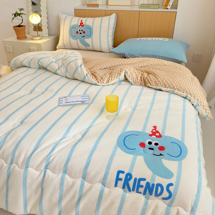 91家纺网 家纺一手货源 找家纺 2024新款卡通大版高克重牛奶绒豆豆被四件套 小象