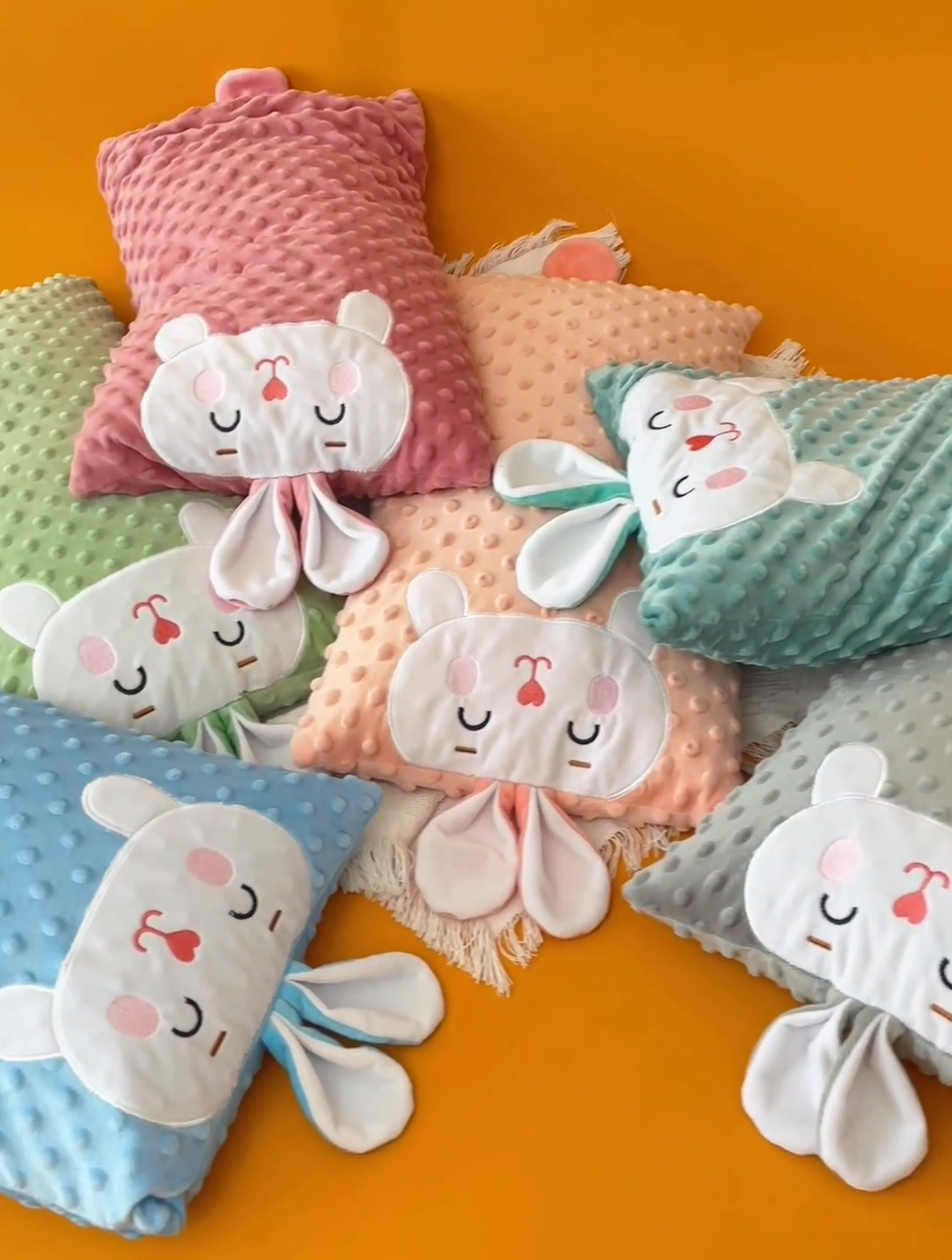 91家纺网 家纺一手货源 找家纺 （总）织布人 2024新款荞麦枕豆豆绒小兔1-12岁儿童枕学生枕头套+荞麦枕芯