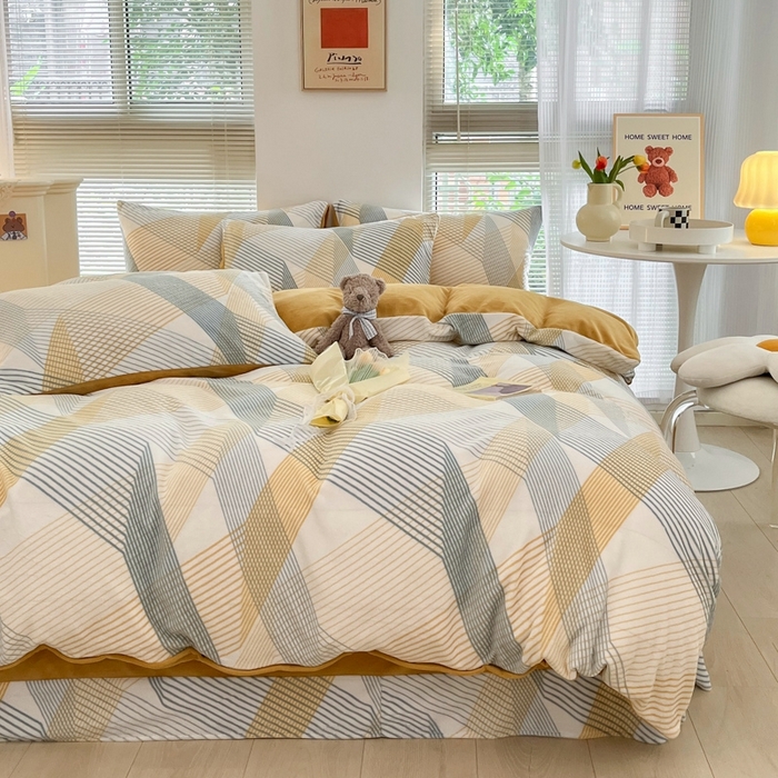 91家纺网 家纺一手货源 找家纺 帅露家纺 2024新款高克重牛奶绒印花四件套 极简生活