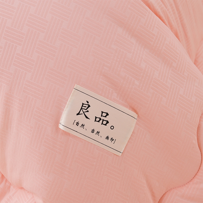 91家纺网 家纺一手货源 找家纺 预言家纺 2024新款良品压花冬被子母被 良品粉