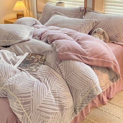 91家纺网 家纺一手货源 找家纺 （总）简如 2025新款A类加厚冰岛立体雕花牛奶绒浮雕绒四件套（有买家秀）
