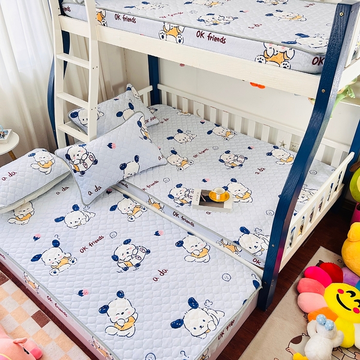 91家纺网 家纺一手货源 找家纺 小虾米 2024新款加厚上下床牛奶绒夹棉床笠款 幸运小狗