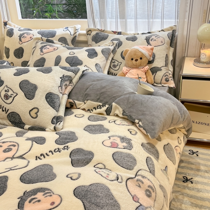 91家纺网 家纺一手货源 找家纺 贝扬思家纺 2024新款加厚雪花绒印花四件套 单纯小新