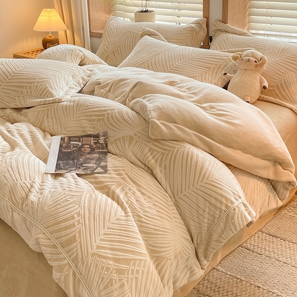 91家纺网 家纺一手货源 找家纺 （总）简如 2025新款A类加厚冰岛立体雕花牛奶绒浮雕绒四件套（有买家秀）