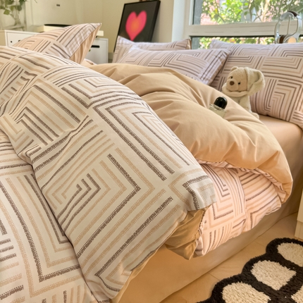 91家纺网 家纺一手货源 找家纺 沐辰 2024新款A类全棉磨毛印花四件套--简约类 几何