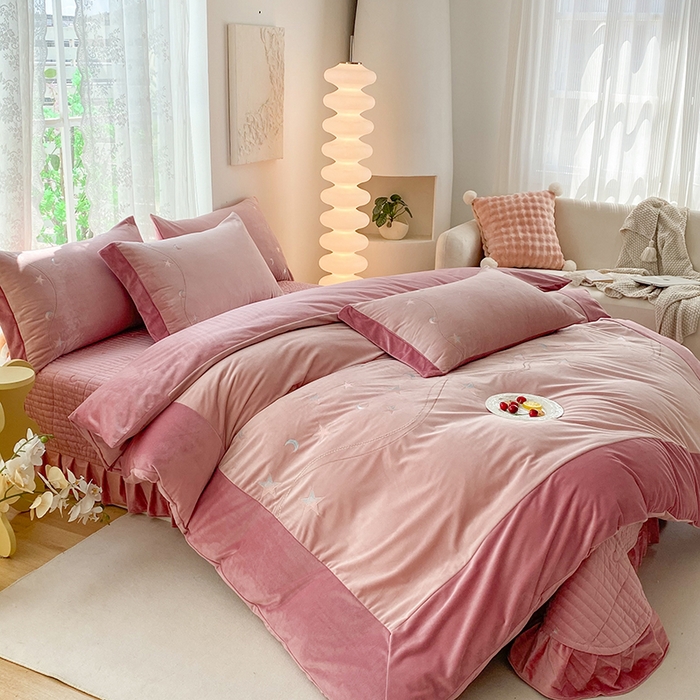 91家纺网 家纺一手货源 找家纺 美伦美焕 2024新款宝宝绒星月床盖四件套 星月 豆沙