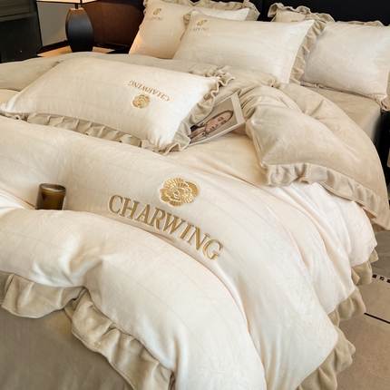 耀达家居 2024新款高克重韩版纯色绣花刺绣牛奶绒四件套 山茶暖白+奶咖