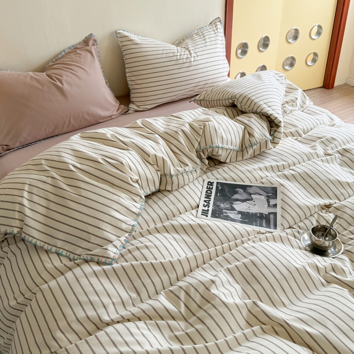 91家纺网 家纺一手货源 找家纺 艾莱家纺 2024新款七彩贝壳系列100S全棉柔顺加厚磨毛四件套 幻珊-咖中条