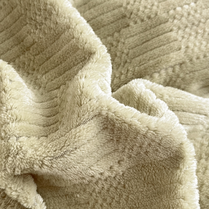 91家纺网 家纺一手货源 找家纺 欧邦 新款提花针织绒牛奶绒单被套夹棉床盖三件套四件套 初见-芥黄