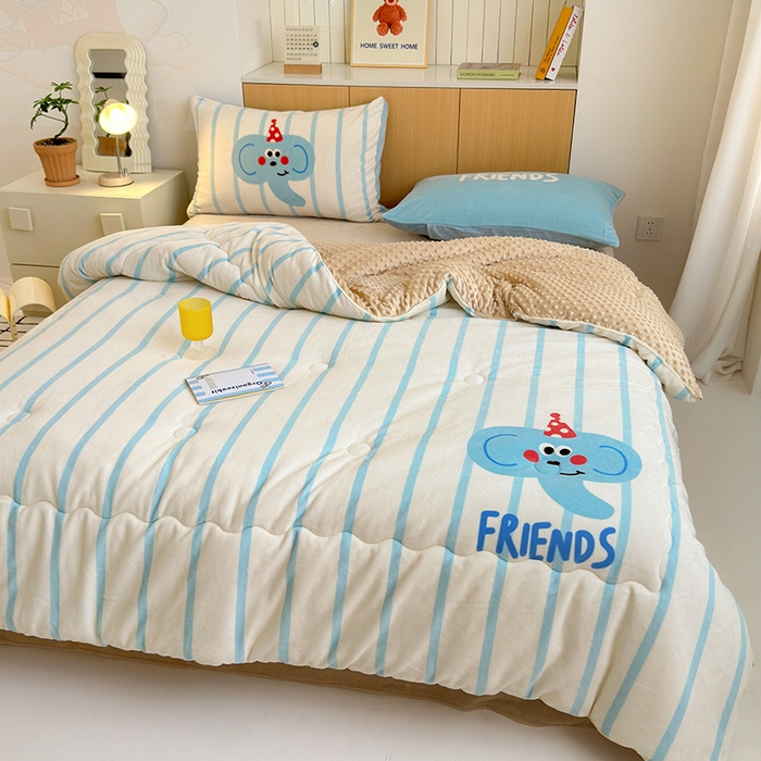 91家纺网 家纺一手货源 找家纺 2024新款卡通大版高克重牛奶绒豆豆被四件套 小象