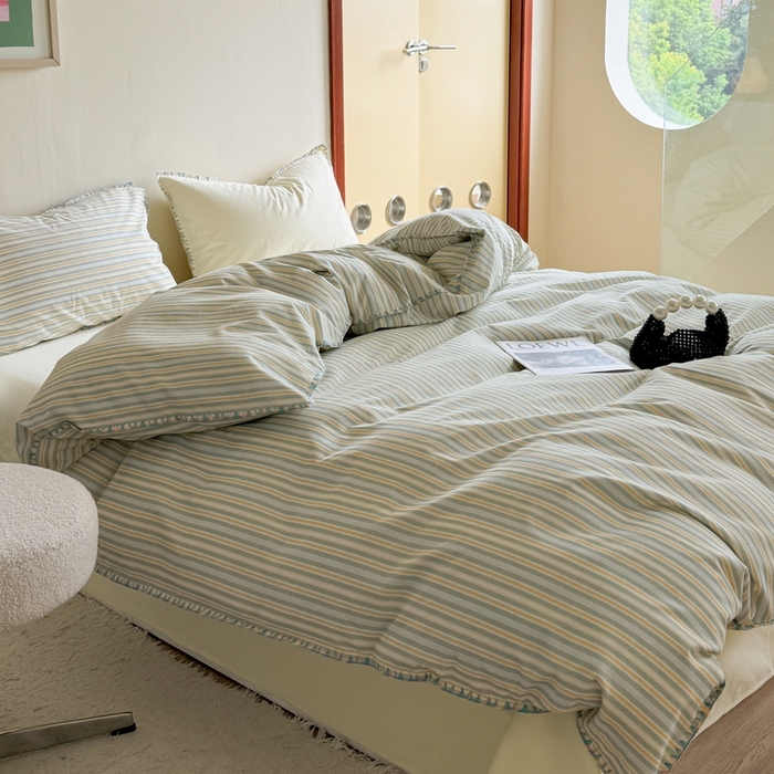 91家纺网 家纺一手货源 找家纺 艾莱家纺 2024新款七彩贝壳系列100S全棉柔顺加厚磨毛四件套 幻珊-黄细条