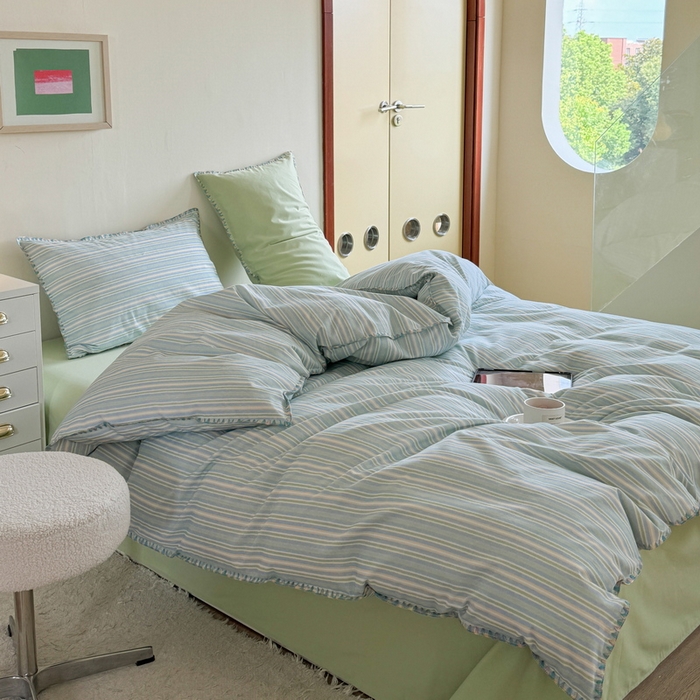 91家纺网 家纺一手货源 找家纺 艾莱家纺 2024新款七彩贝壳系列100S全棉柔顺加厚磨毛四件套 幻珊-绿细条