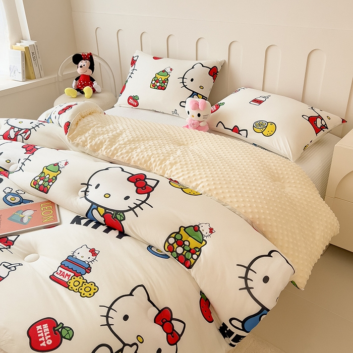 91家纺网 家纺一手货源 找家纺 米菲 2024新款卡通针织棉豆豆绒大豆冬被 可爱Kitty猫