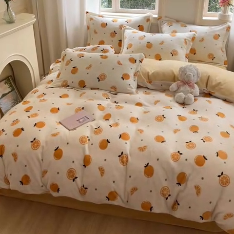 91家纺网 家纺一手货源 找家纺 沐慕 2024新款200g加厚牛奶绒四件套 小橙子