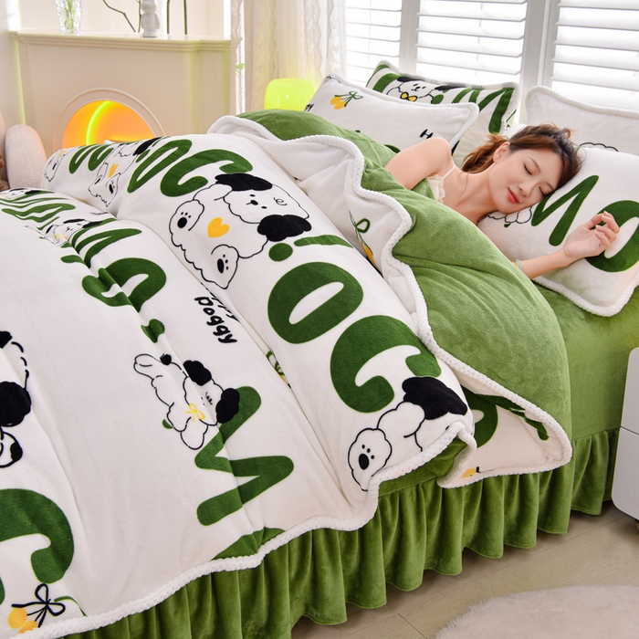 91家纺网 家纺一手货源 找家纺 梦莱情 2024新款190克7斤半牛奶绒四件套嗨皮狗