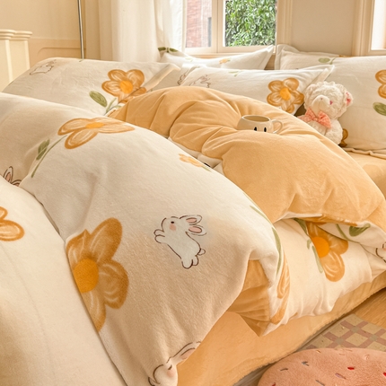 91家纺网 家纺一手货源 找家纺 （总）沐慕 2024新款200g加厚牛奶绒四件套