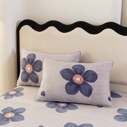 91家纺网 家纺一手货源 找家纺 （总）欧喜璐 2024新款A类加厚牛奶绒印花单枕套