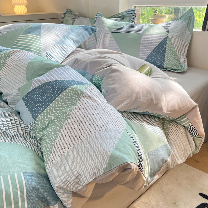 91家纺网 家纺一手货源 找家纺 涵宸家纺 2024新款加厚全棉磨毛印花四件套--罗马系列 D贝里-绿