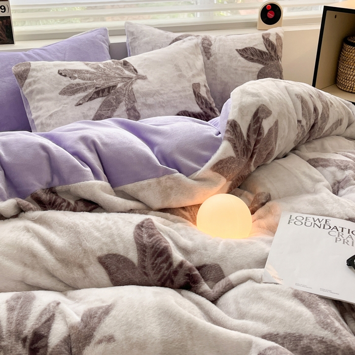 91家纺网 家纺一手货源 找家纺 金爱家 2024新款立体牛奶绒兔毛绒印花四件套 兔毛印花-树叶