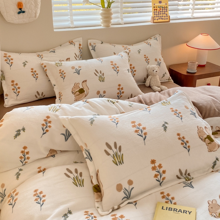 91家纺网 家纺一手货源 找家纺 沐慕 2024新款200g加厚牛奶绒四件套 田园松鼠