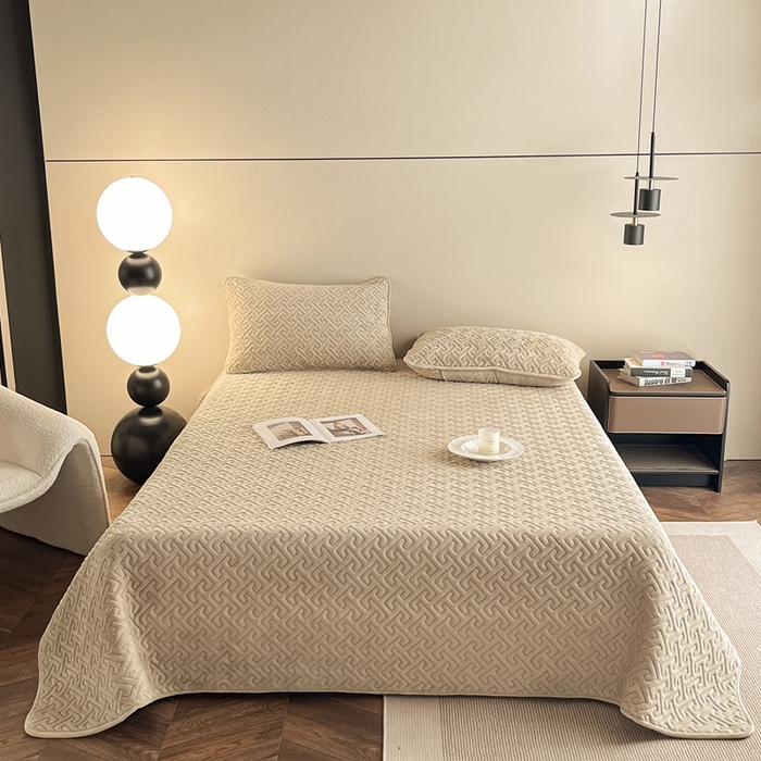 91家纺网 家纺一手货源 找家纺 欧邦 新款纯色牛奶绒床盖三件套-初见 初见-卡其