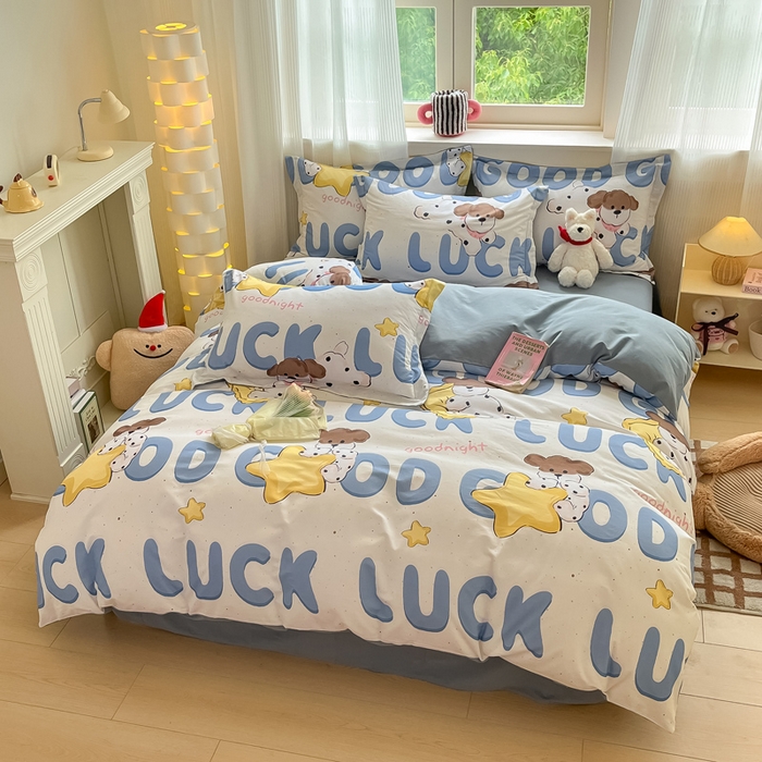 91家纺网 家纺一手货源 找家纺 涵宸家纺 2024新款加厚全棉磨毛印花四件套--罗马系列 A字母小狗