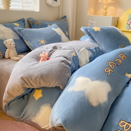 91家纺网 家纺一手货源 找家纺 沐慕 2024新款200g加厚牛奶绒四件套 云朵熊