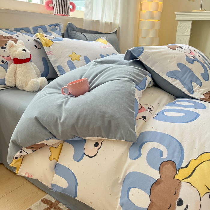 91家纺网 家纺一手货源 找家纺 涵宸家纺 2024新款加厚全棉磨毛印花四件套--罗马系列 A字母小狗