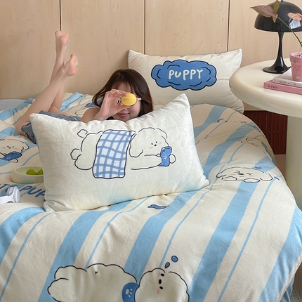 羚羊语家纺 2024新款ins博主风牛奶绒四件套数码印花小红书爆款秋冬加厚宝宝绒婴儿绒法莱绒法兰绒珊瑚绒三件套 躺平狗