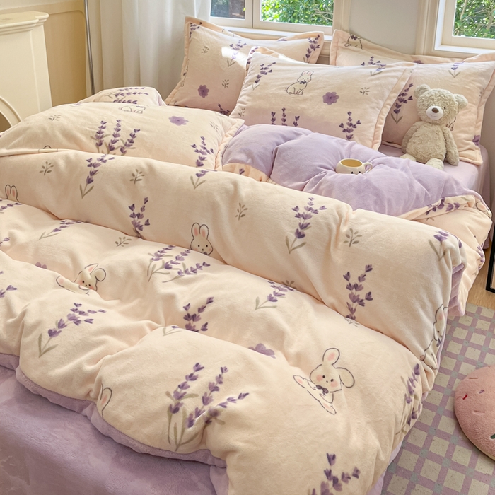 91家纺网 家纺一手货源 找家纺 沐慕 2024新款200g加厚牛奶绒四件套 紫兔花香