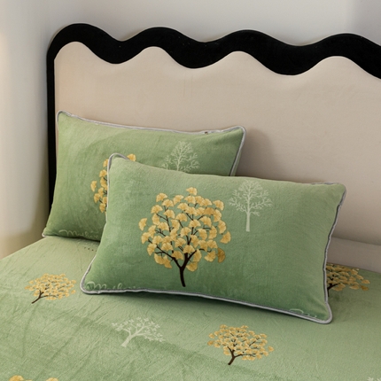 91家纺网 家纺一手货源 找家纺 （总）欧喜璐 2024新款A类加厚牛奶绒印花单枕套