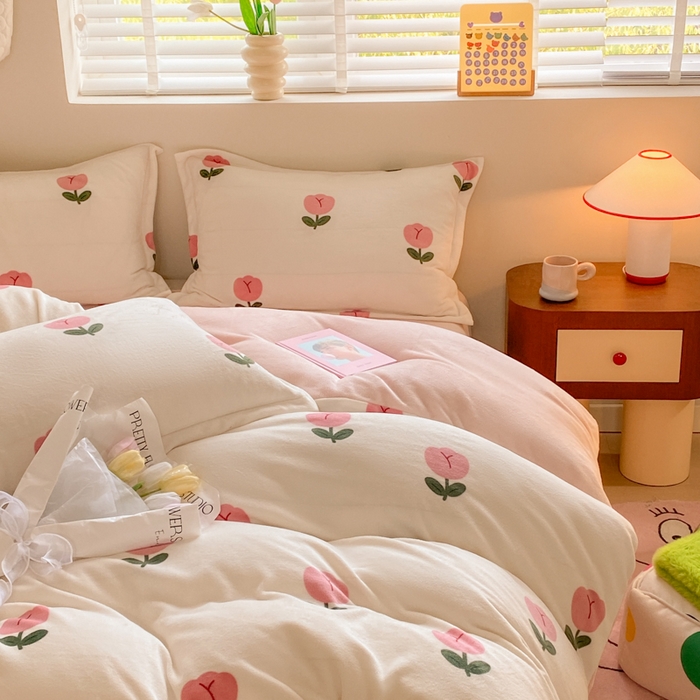 91家纺网 家纺一手货源 找家纺 沐慕 2024新款200g加厚牛奶绒四件套 郁金香