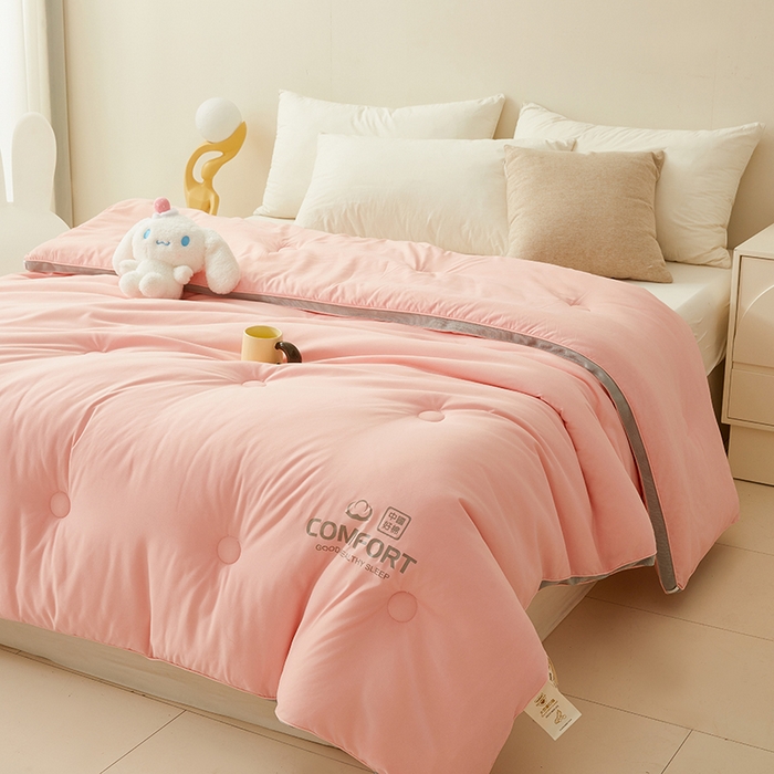 91家纺网 家纺一手货源 找家纺 梦恬佳 2024新款超柔原棉水洗棉立体边大豆被 粉色